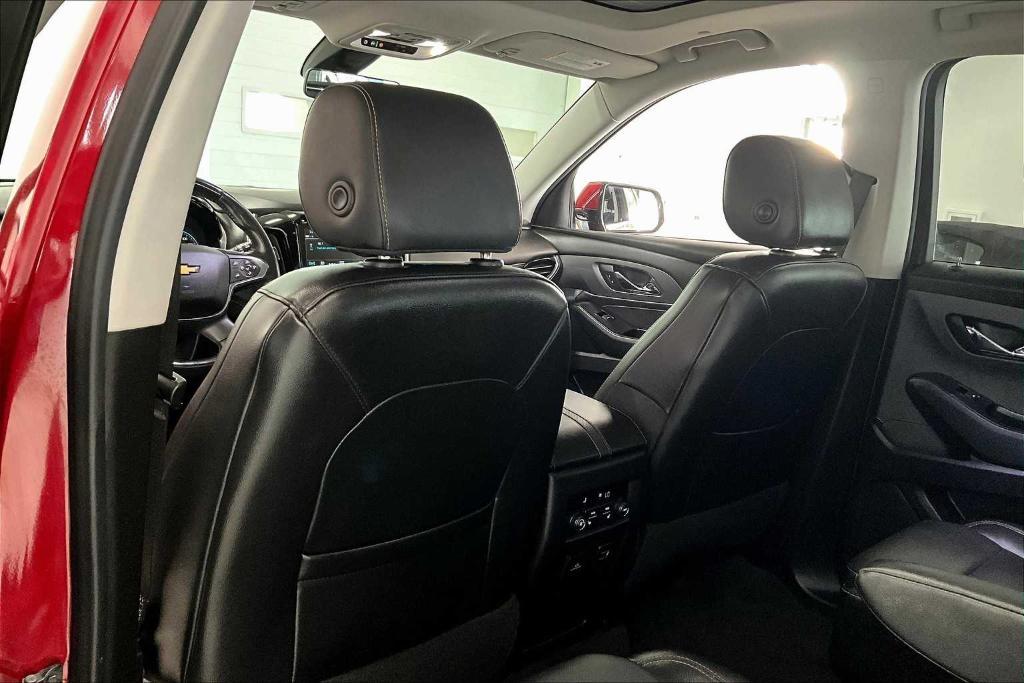 used 2019 Chevrolet Traverse car, priced at $25,697