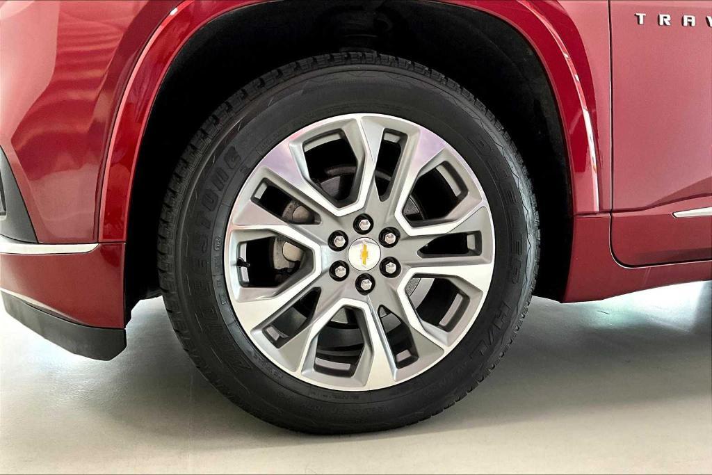 used 2019 Chevrolet Traverse car, priced at $25,697