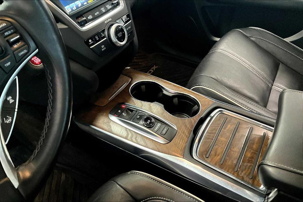 used 2020 Acura MDX car, priced at $28,897