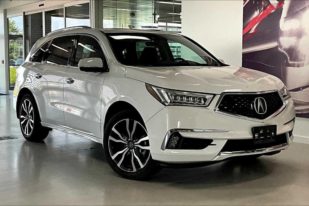 used 2020 Acura MDX car, priced at $28,897