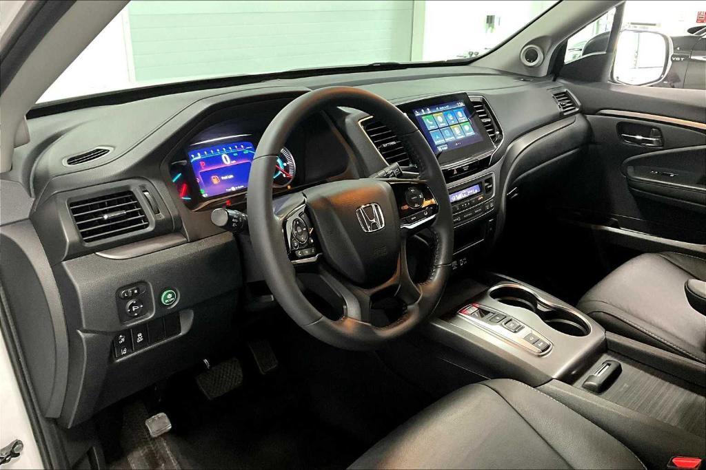 used 2022 Honda Pilot car, priced at $34,980