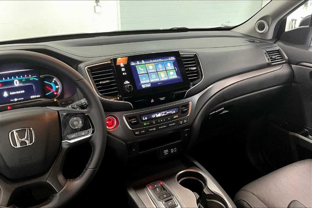 used 2022 Honda Pilot car, priced at $34,980
