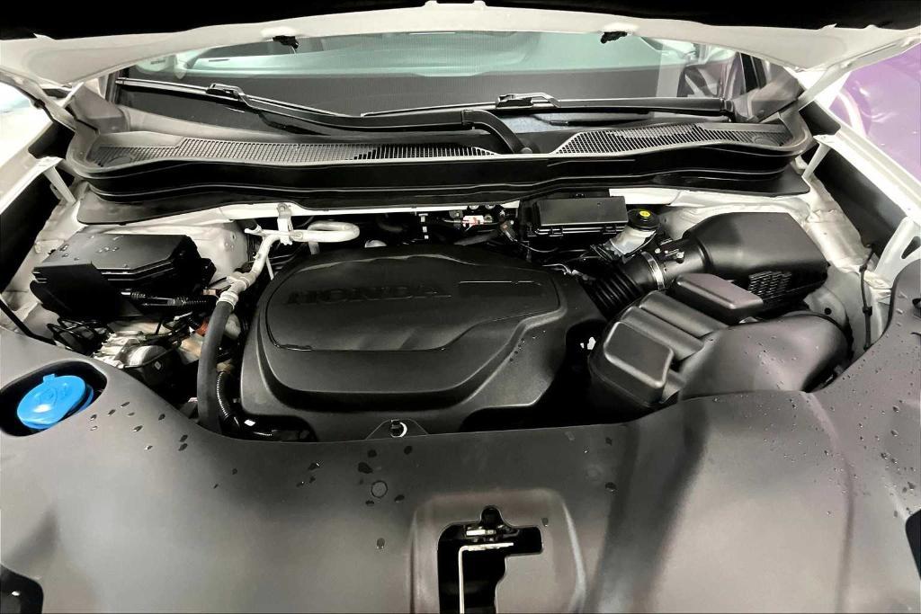 used 2022 Honda Pilot car, priced at $34,980