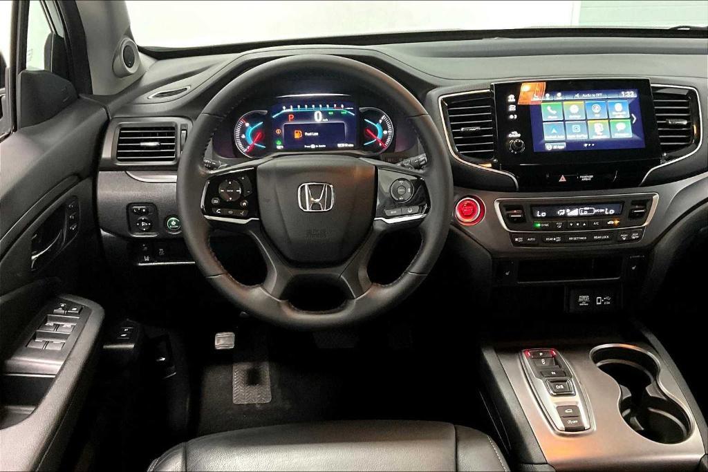 used 2022 Honda Pilot car, priced at $34,980