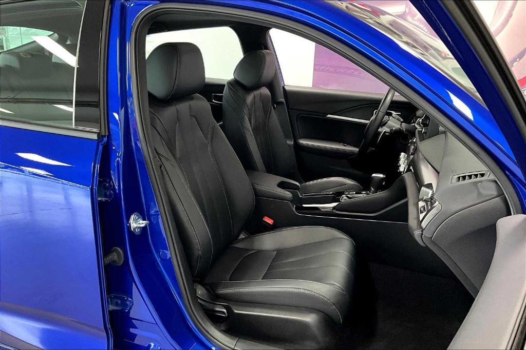 used 2025 Acura Integra car, priced at $31,327