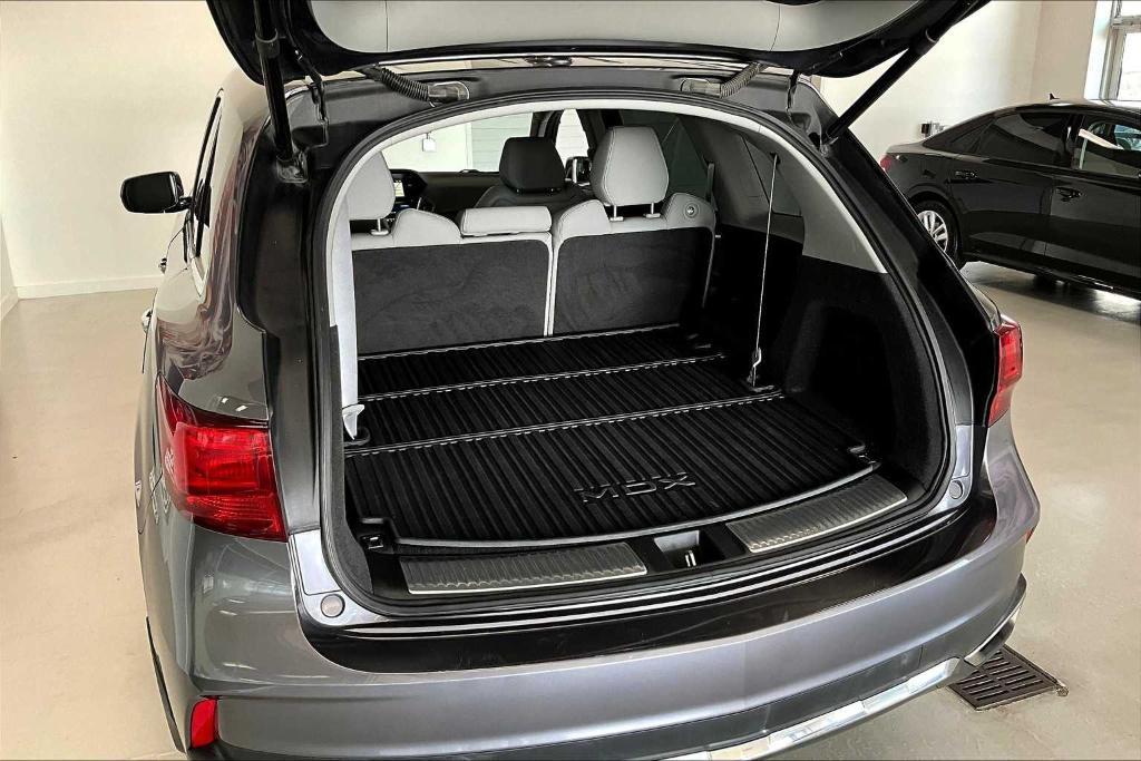 used 2018 Acura MDX car, priced at $25,877