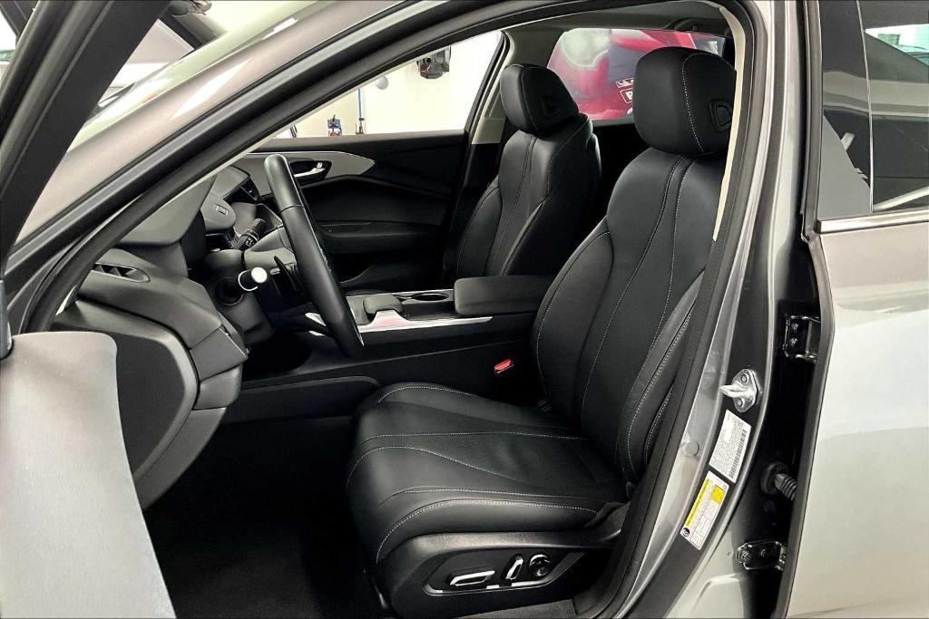 used 2025 Acura TLX car, priced at $39,497