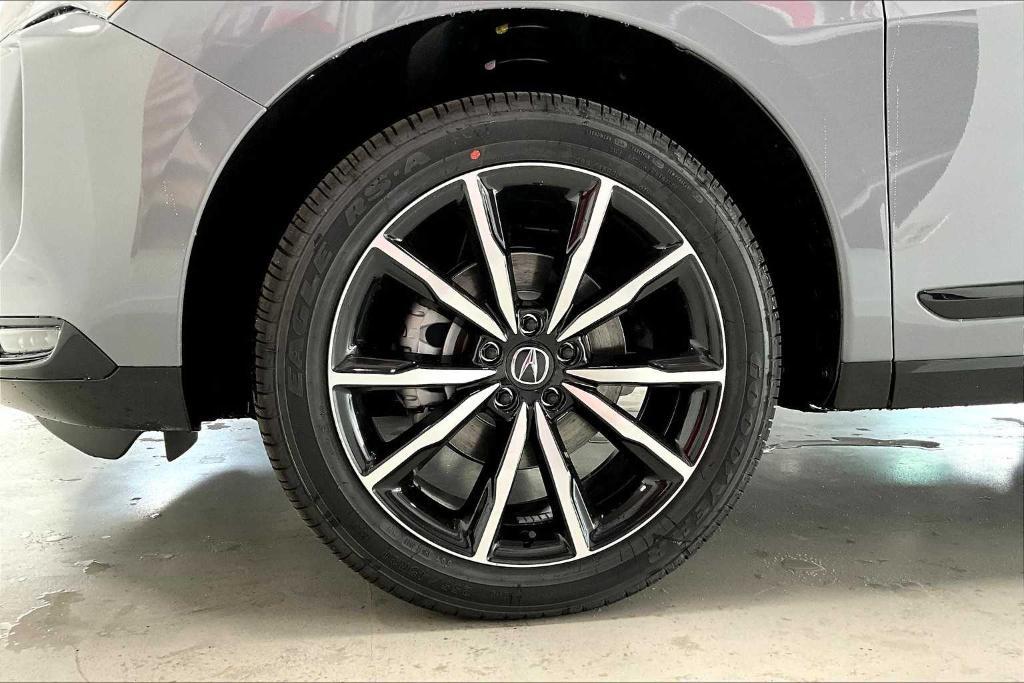 new 2025 Acura RDX car, priced at $56,400