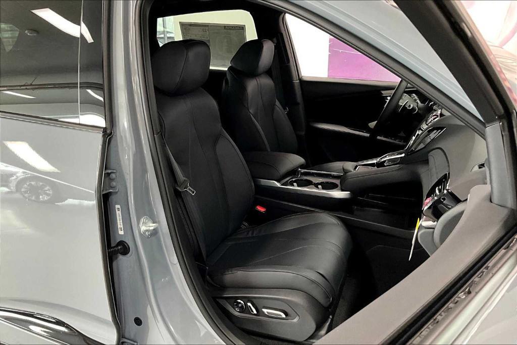 new 2025 Acura RDX car, priced at $56,400