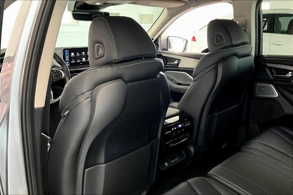 used 2025 Acura MDX car, priced at $55,890