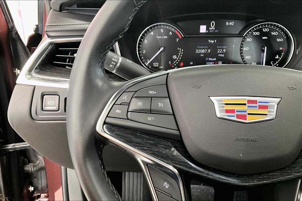 used 2022 Cadillac XT5 car, priced at $34,989