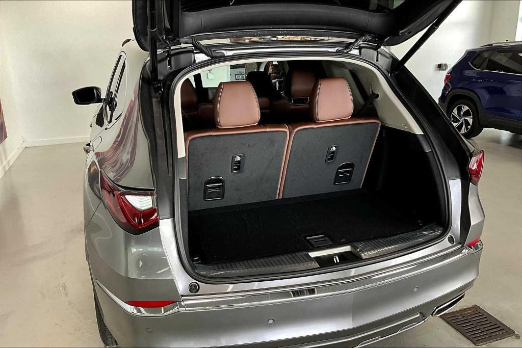 new 2026 Acura MDX car, priced at $68,850
