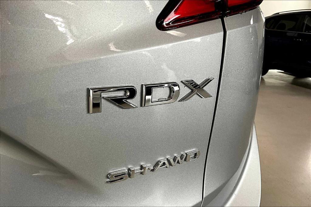 new 2025 Acura RDX car, priced at $46,050