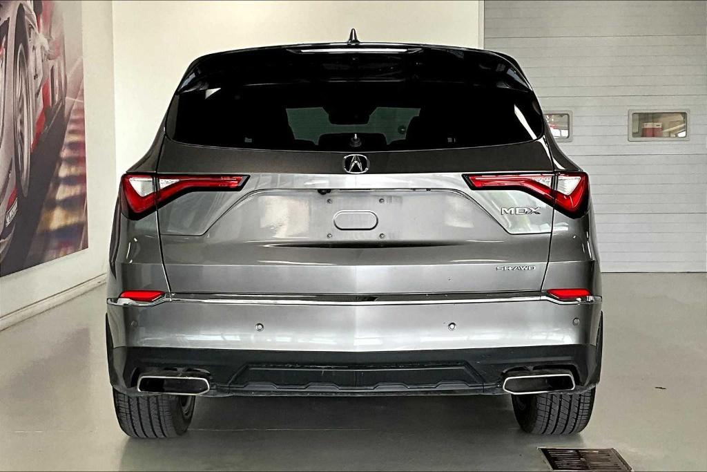 used 2023 Acura MDX car, priced at $46,490