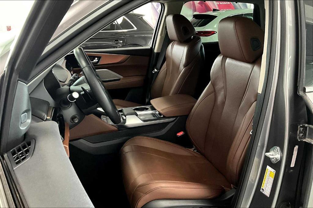 used 2023 Acura MDX car, priced at $46,490
