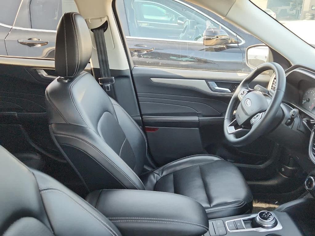 used 2022 Ford Escape car, priced at $25,980