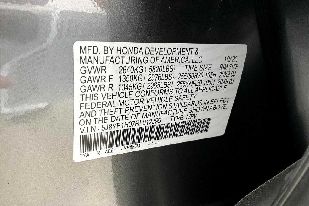 used 2024 Acura MDX car, priced at $50,647