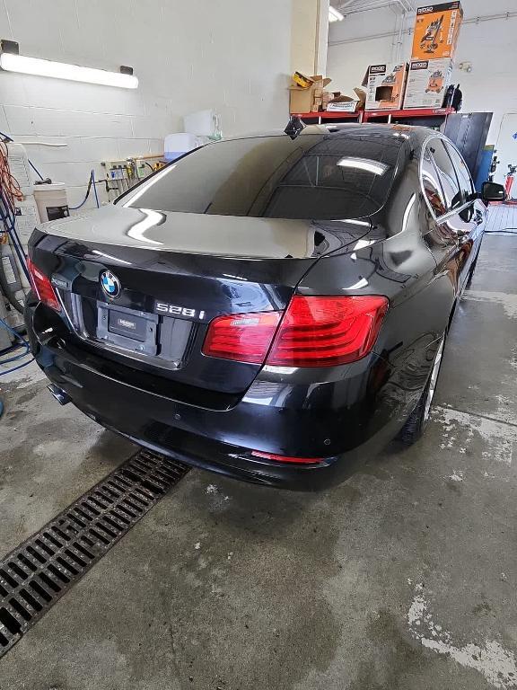 used 2016 BMW 528 car