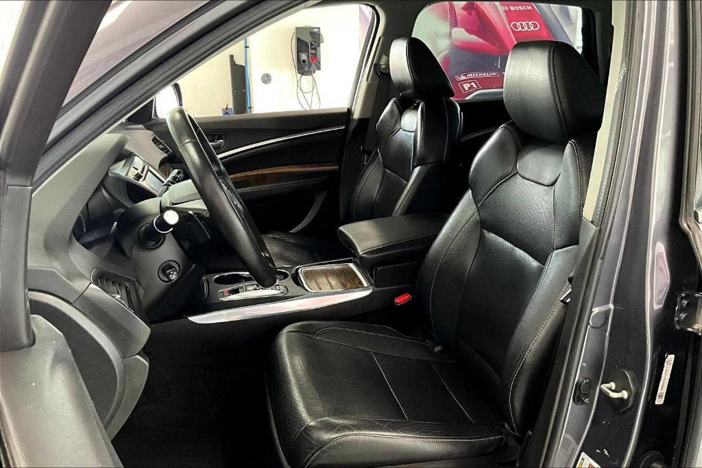 used 2019 Acura MDX car, priced at $29,840