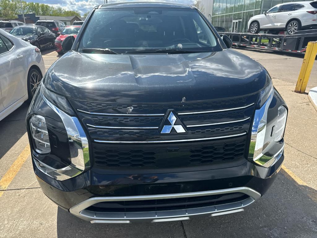 used 2024 Mitsubishi Outlander car, priced at $28,998