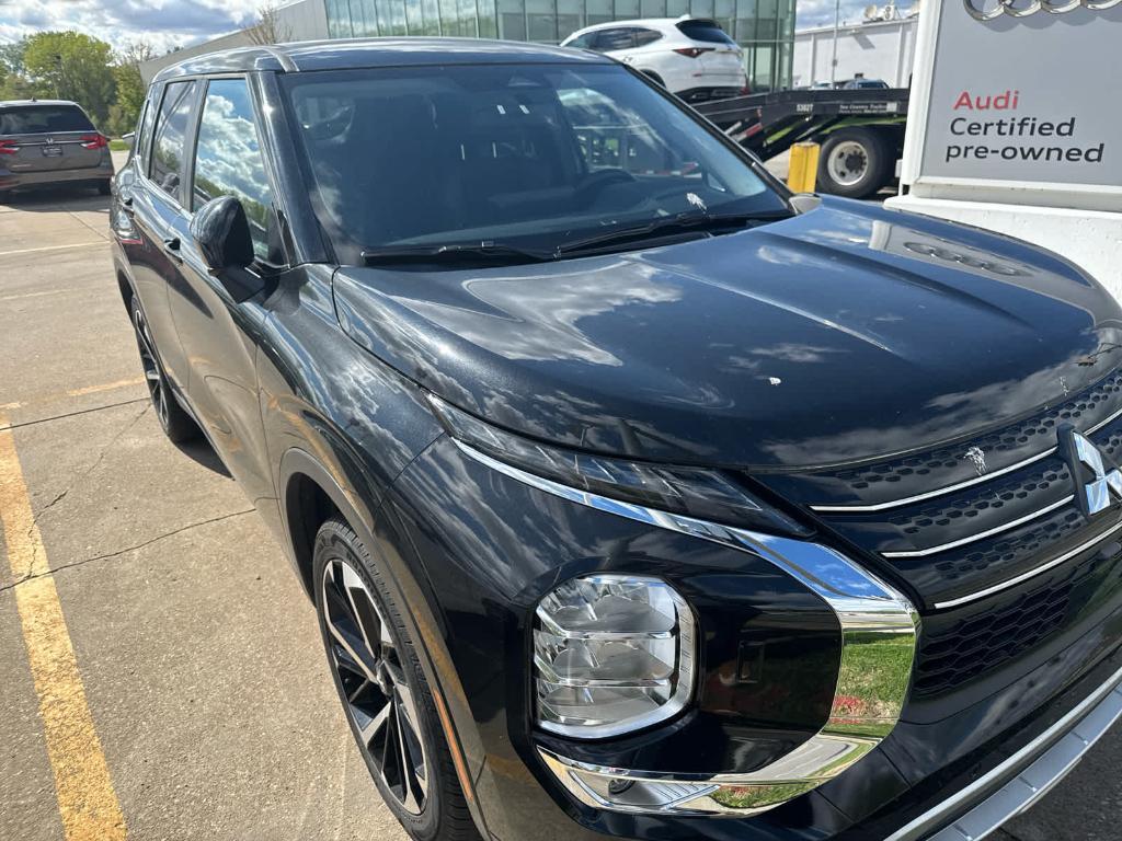 used 2024 Mitsubishi Outlander car, priced at $28,998