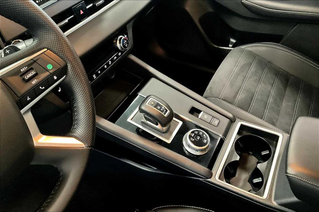 used 2024 Mitsubishi Outlander car, priced at $28,330