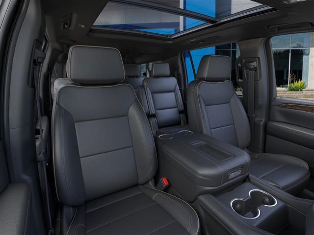 new 2024 Chevrolet Suburban car, priced at $78,555