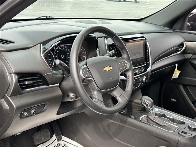 used 2023 Chevrolet Traverse car, priced at $35,998