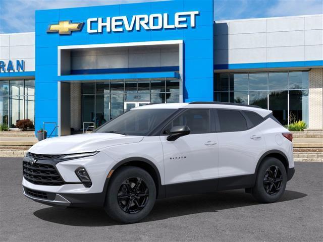 new 2025 Chevrolet Blazer car, priced at $38,555