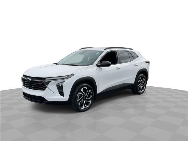 used 2025 Chevrolet Trax car, priced at $25,296