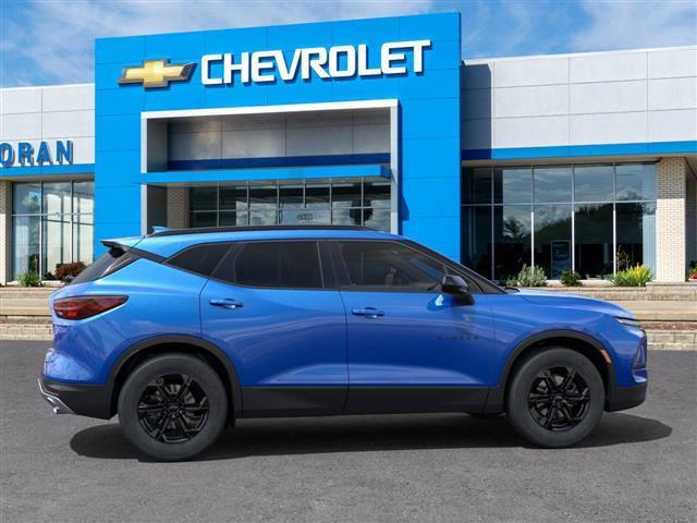 new 2025 Chevrolet Blazer car, priced at $38,555