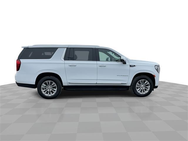 used 2023 GMC Yukon XL car, priced at $56,786