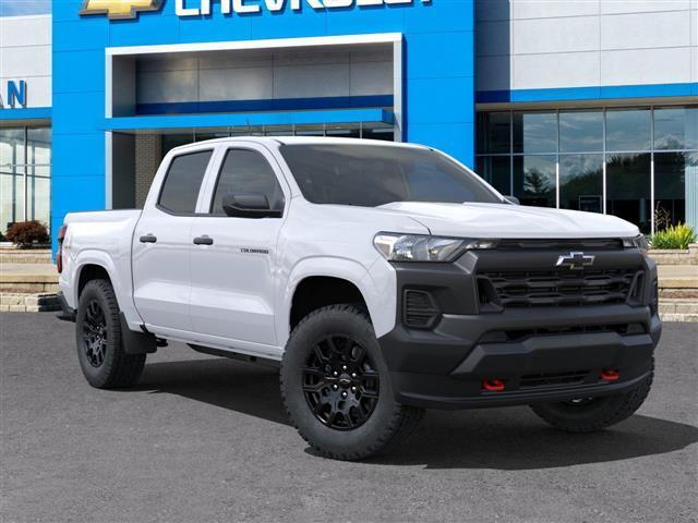 new 2025 Chevrolet Colorado car, priced at $40,625