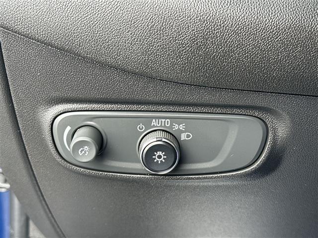 used 2022 Chevrolet Equinox car, priced at $20,986
