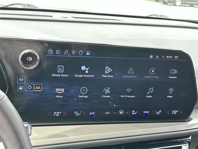 used 2024 Chevrolet Traverse car, priced at $37,929