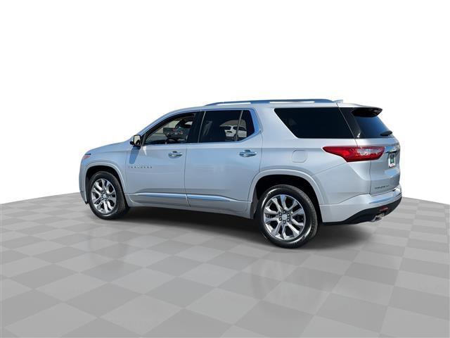 used 2020 Chevrolet Traverse car, priced at $26,195