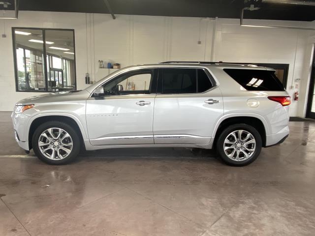 used 2020 Chevrolet Traverse car, priced at $26,290
