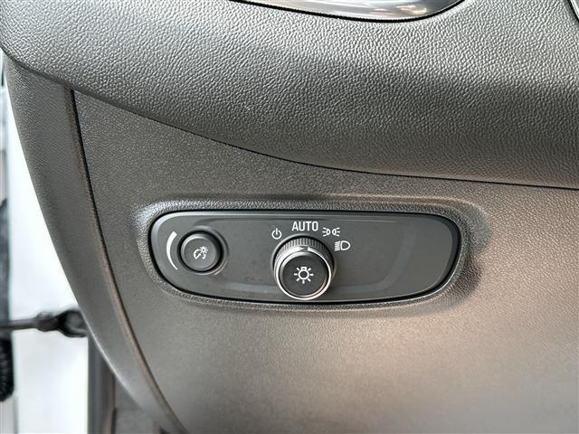 used 2022 Chevrolet Equinox car, priced at $19,998