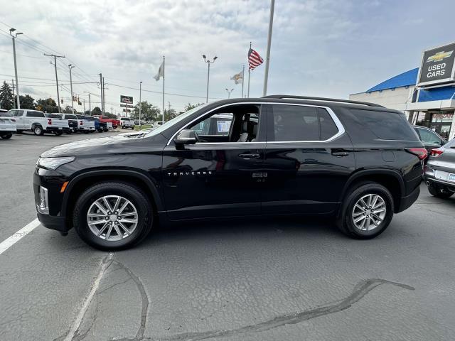 used 2023 Chevrolet Traverse car, priced at $32,288