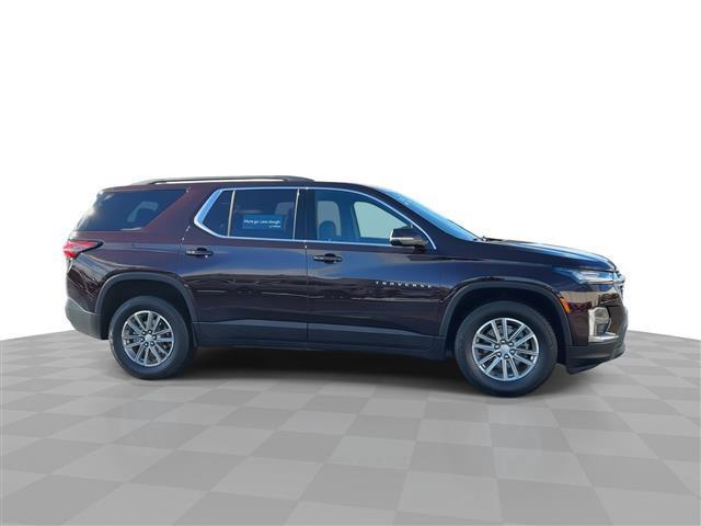 used 2023 Chevrolet Traverse car, priced at $29,948