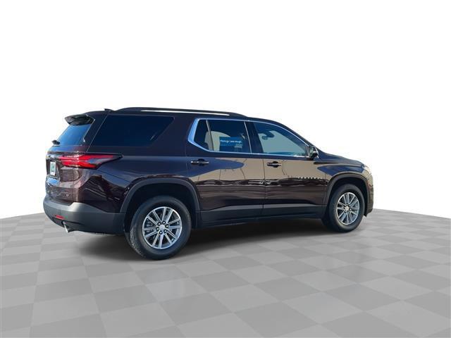 used 2023 Chevrolet Traverse car, priced at $29,948