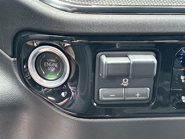used 2025 Chevrolet Silverado 2500 car, priced at $74,977