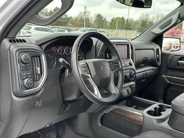 used 2022 Chevrolet Silverado 1500 car, priced at $38,988