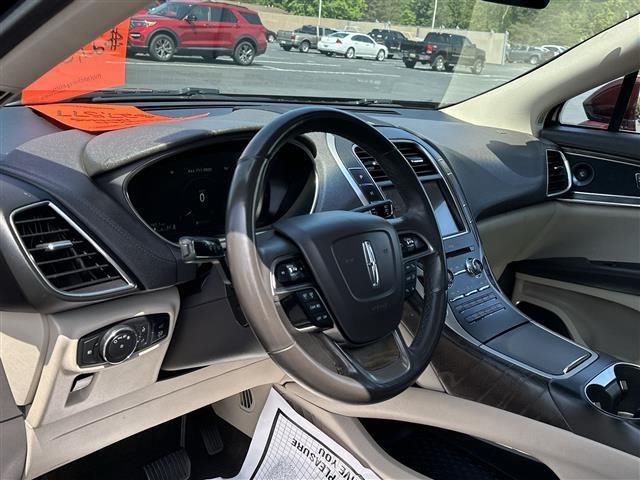 used 2020 Lincoln Nautilus car, priced at $27,300