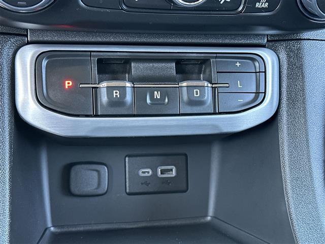 used 2023 GMC Acadia car, priced at $31,133