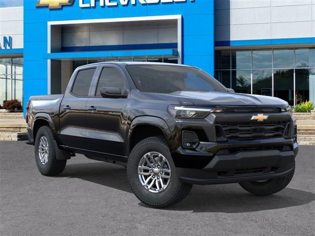 new 2025 Chevrolet Colorado car, priced at $39,214