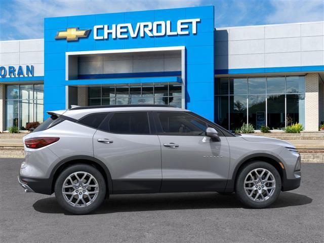 new 2025 Chevrolet Blazer car, priced at $38,550