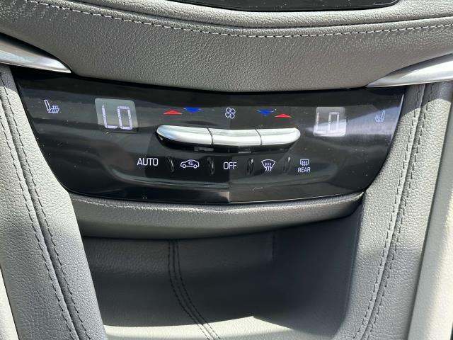 used 2022 Cadillac XT5 car, priced at $31,176