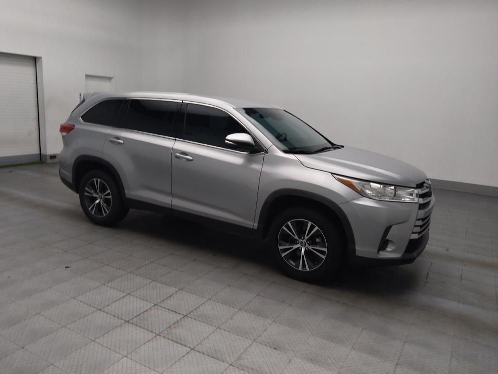 used 2019 Toyota Highlander car, priced at $23,395