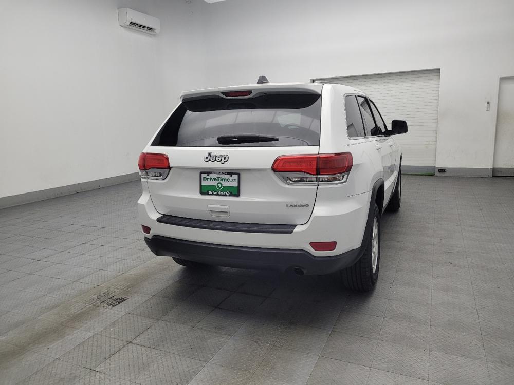 used 2016 Jeep Grand Cherokee car, priced at $17,095